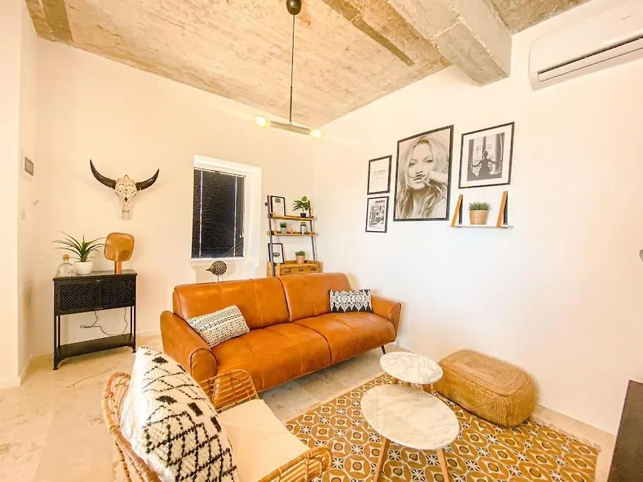 Valletta Vista Penthouse By Solea Holiday Homes Sliema Malta